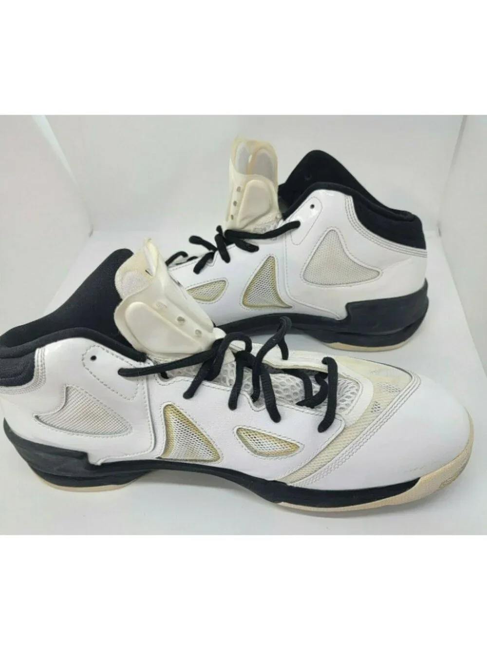 JORDAN PLAY IN THESE II, 510581-101, MENS BASKETBALL SHOES WHITE/BLACK US SZ 9